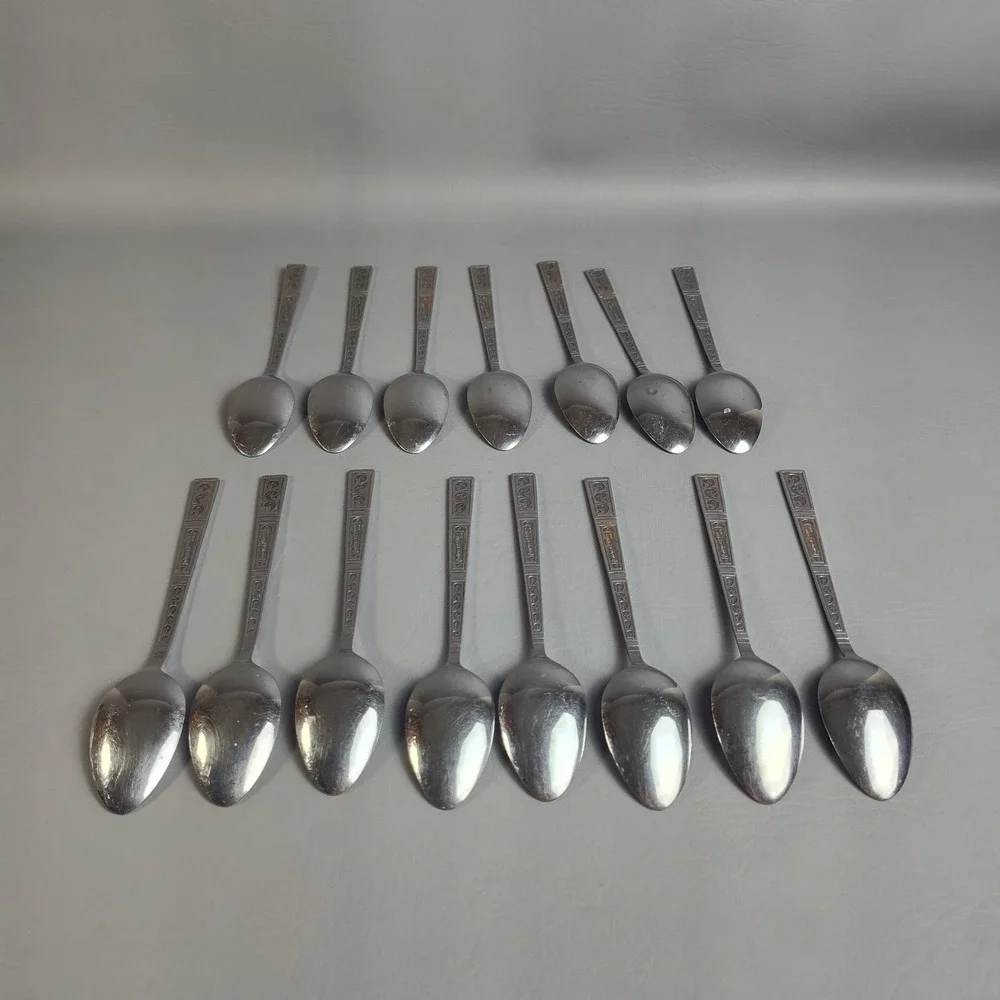 Vintage Riviera RIF4 Stainless Flatware Japan Set Of 43 Scroll Black Textured